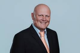 Kopfschuss von Marcel Rodiek