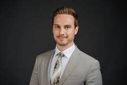 Headshot of Philipp Siglow