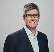Headshot of Andrew McMellin
