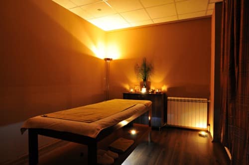 How can massage therapists prevent claims?