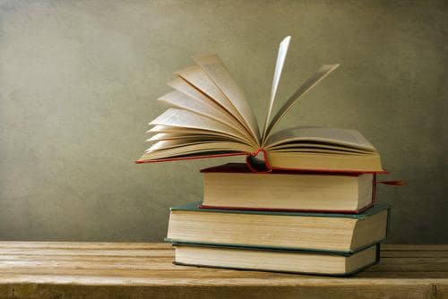 Top 10 books for start up businesses