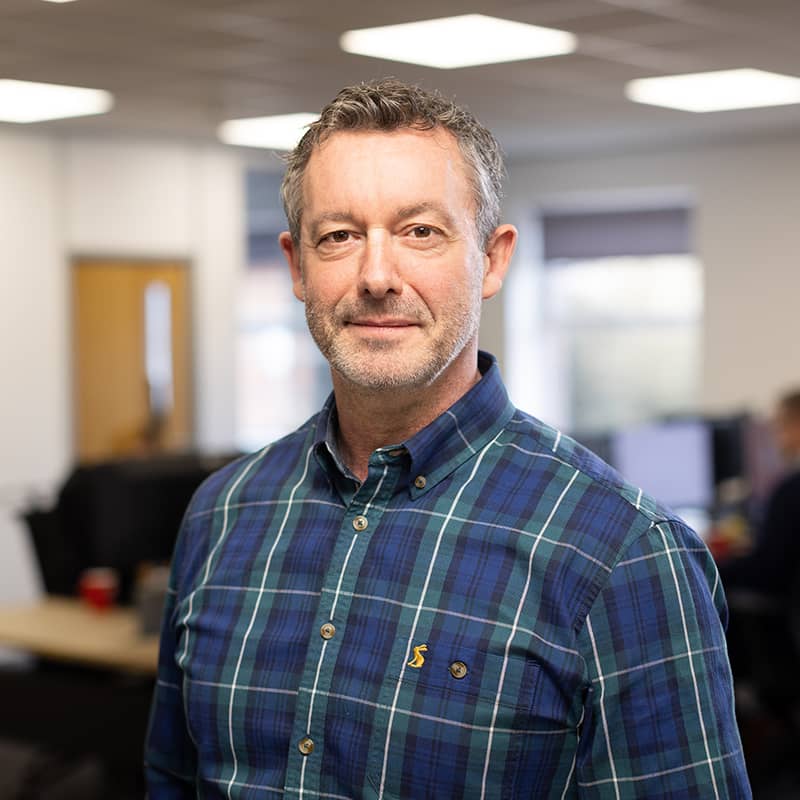 Headshot of Neil Simmons
