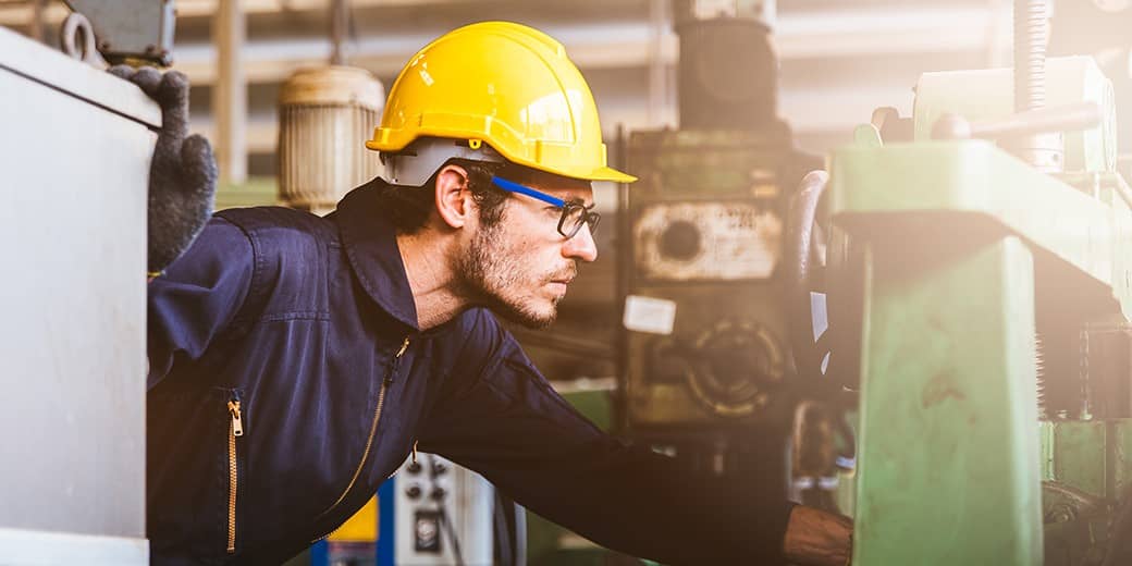 construction working in manufacturing