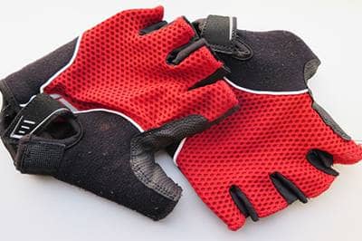 Bicycle riding gloves