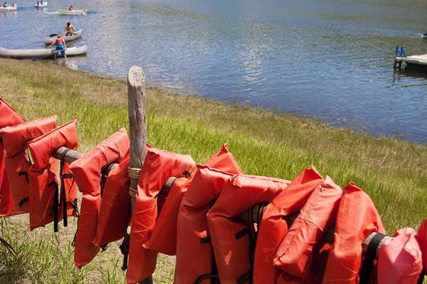 camp lifejackets